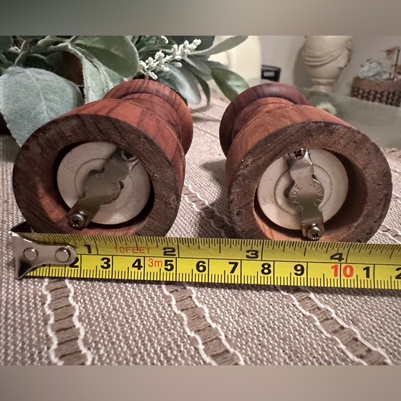 Vintage Mid-Century 4” Wooden Salt & Pepper Shakers | Made In Italy - Picture 5 of 5